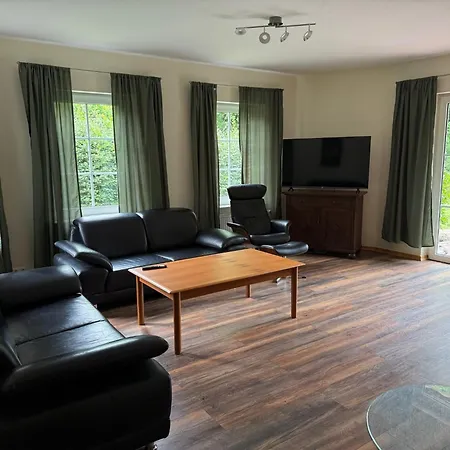 Friesenwald 別荘 *